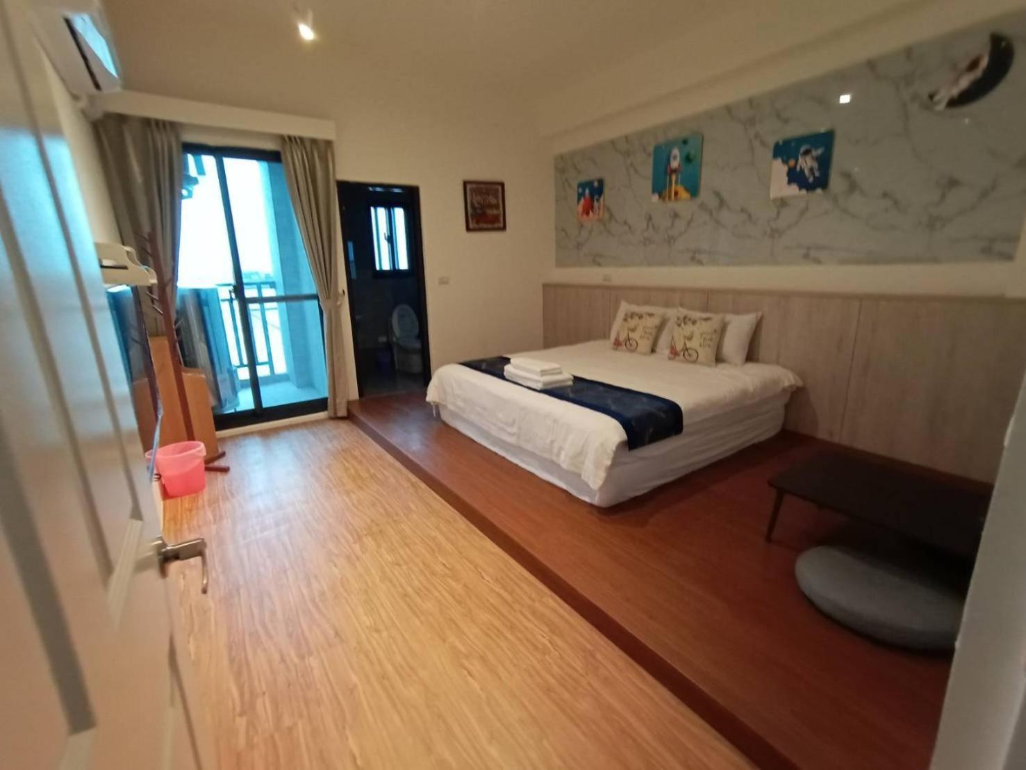 Namek Guesthouse Лодун Екстер'єр фото