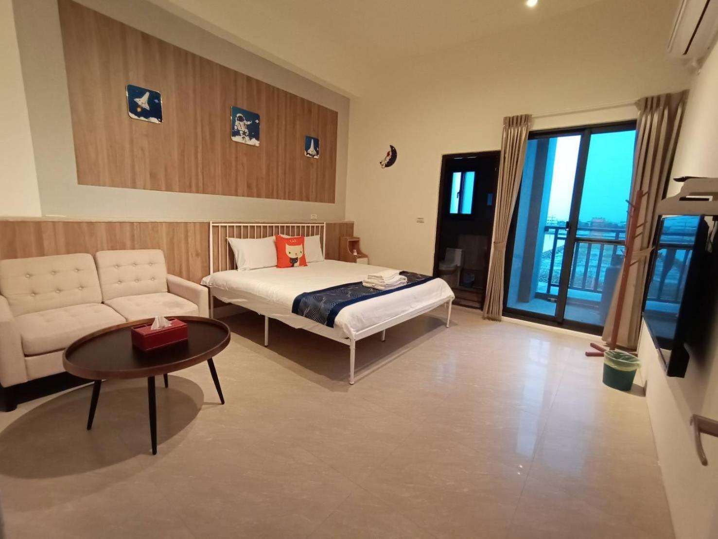 Namek Guesthouse Лодун Екстер'єр фото