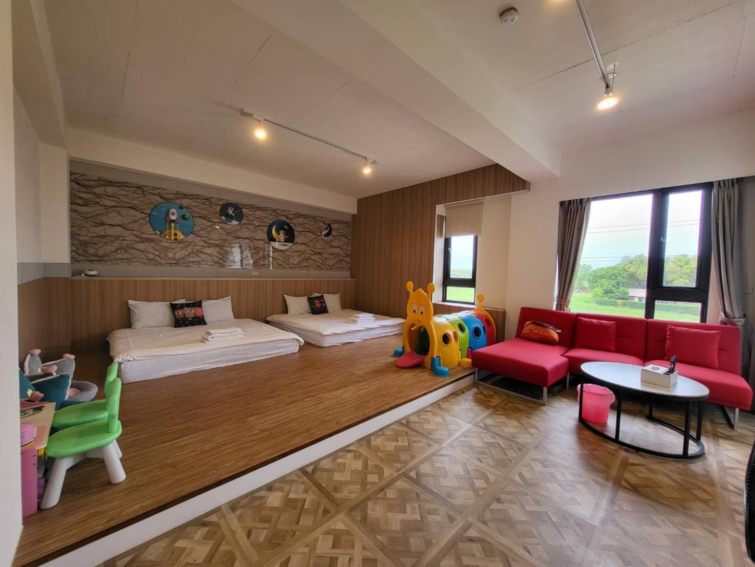 Namek Guesthouse Лодун Екстер'єр фото